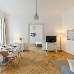  Apartment Grand Viennese