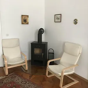 88m² Grosses Im 1. Stock Appartement